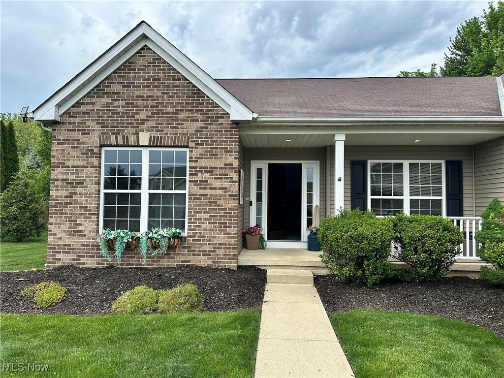 Property Photo: 38202 Avalon Drive OH 44039
