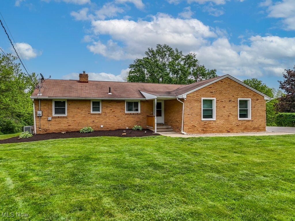 Property Photo: 6116 Melody Road NE OH 44721