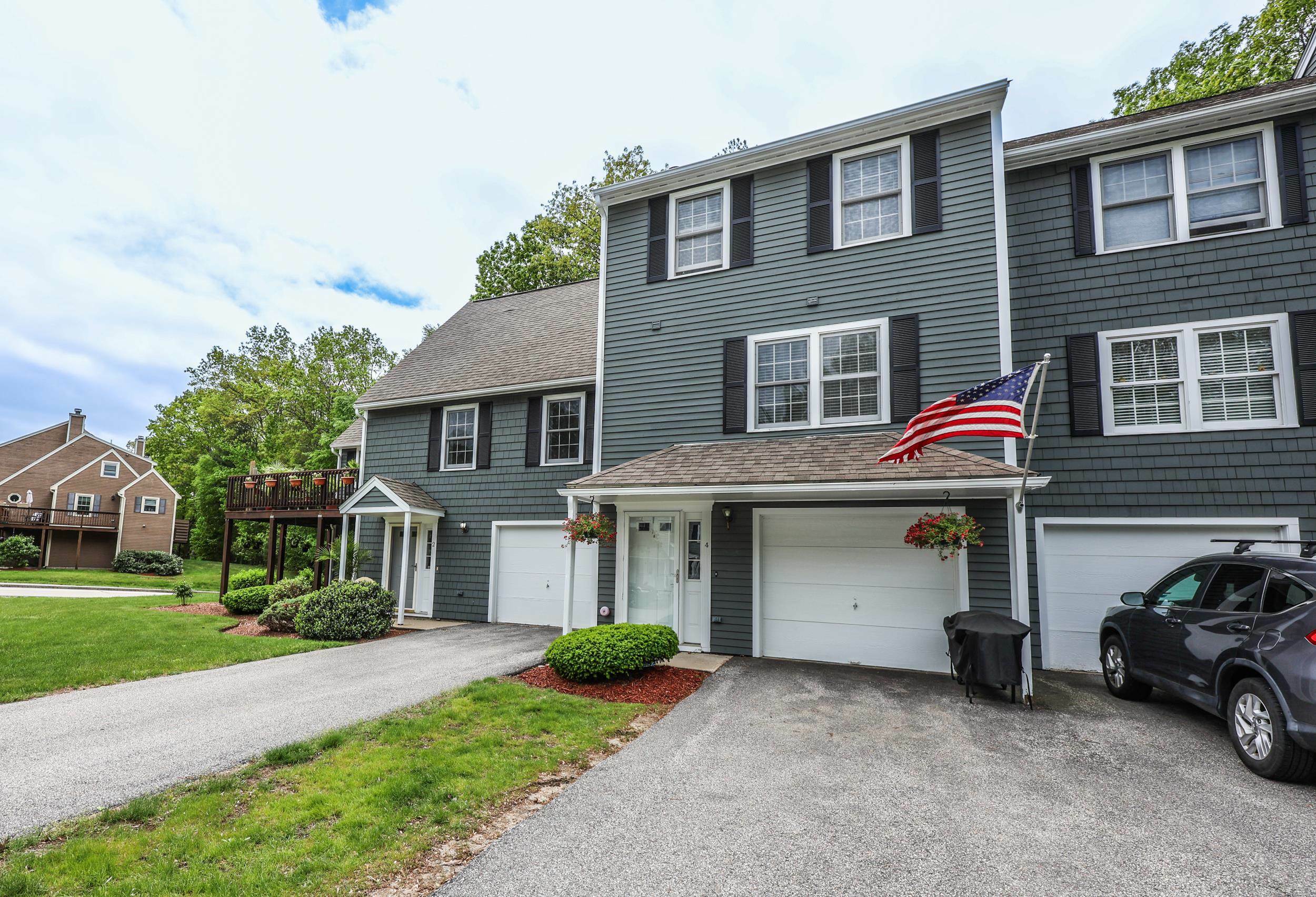 Property Photo: 4 Rocky Ledge Road NH 03054