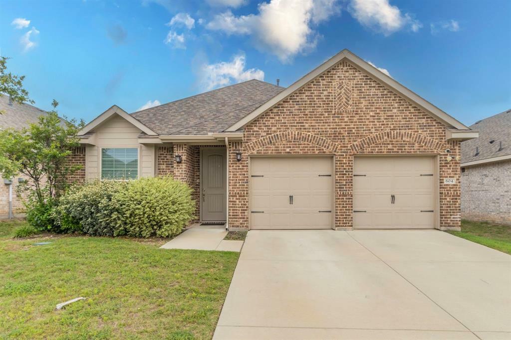 Property Photo: 604 Hazeltine Road TX 75154