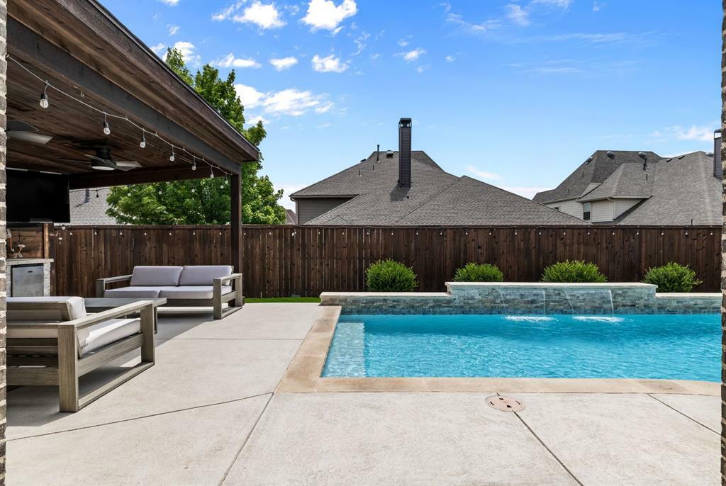1020 Highpoint Way  Roanoke TX 76262 photo