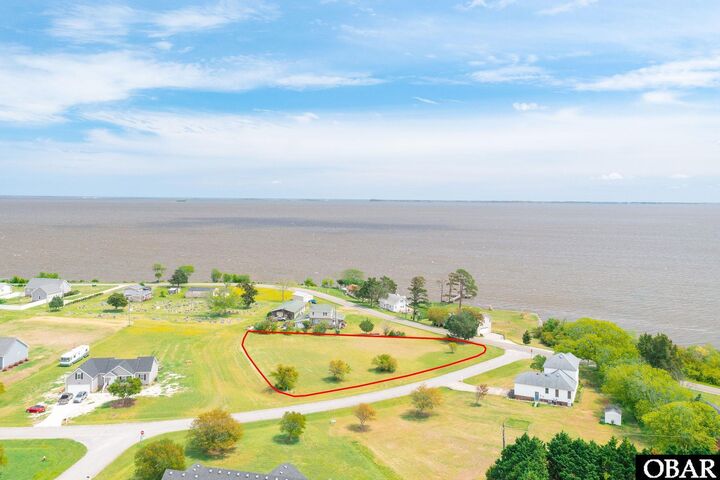 Property Photo:  100 Gull Rock View  NC 27923 