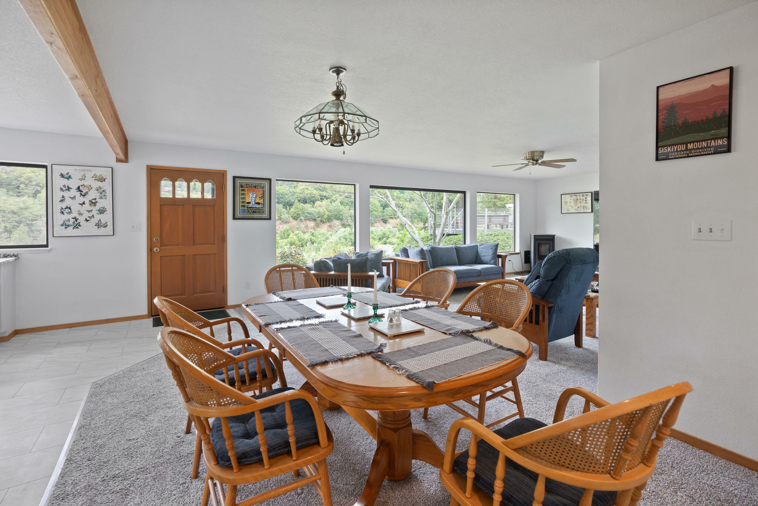Property Photo: 3840 Almar Road OR 97527