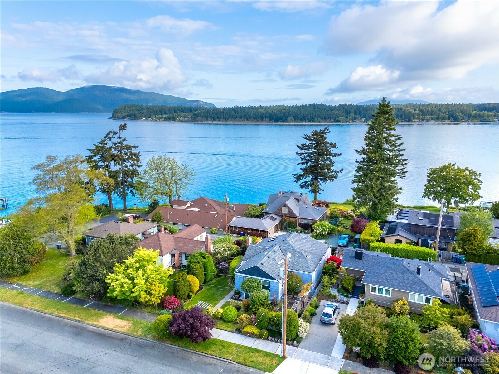 Property Photo: 2010 9th Street WA 98221