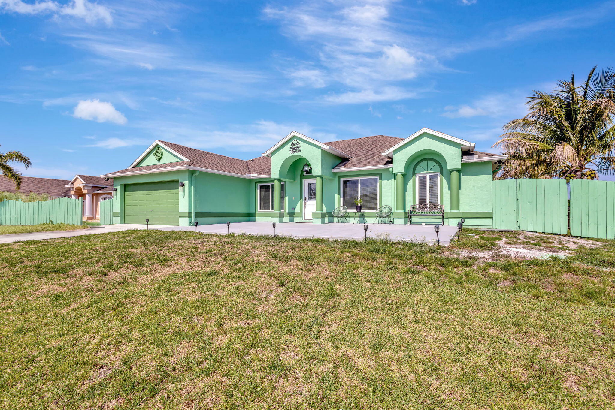 Property Photo: 1985 SW Beard Street FL 34953