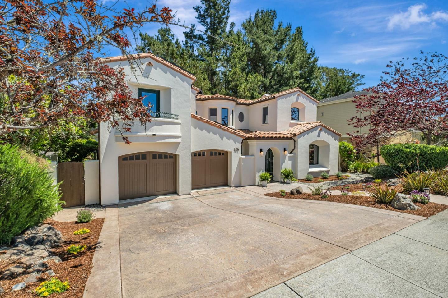 Property Photo: 125 Zanzibar Drive CA 95003
