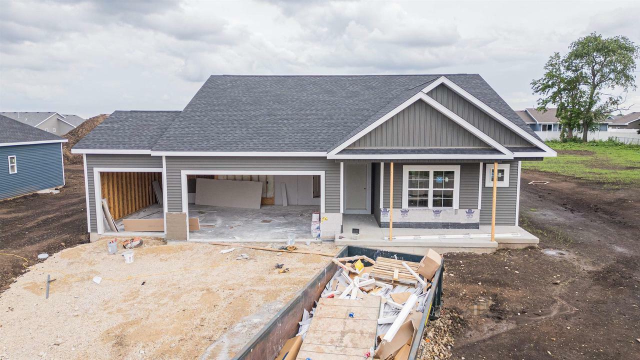 Property Photo: 71 East Evergreen Lane WI 53563