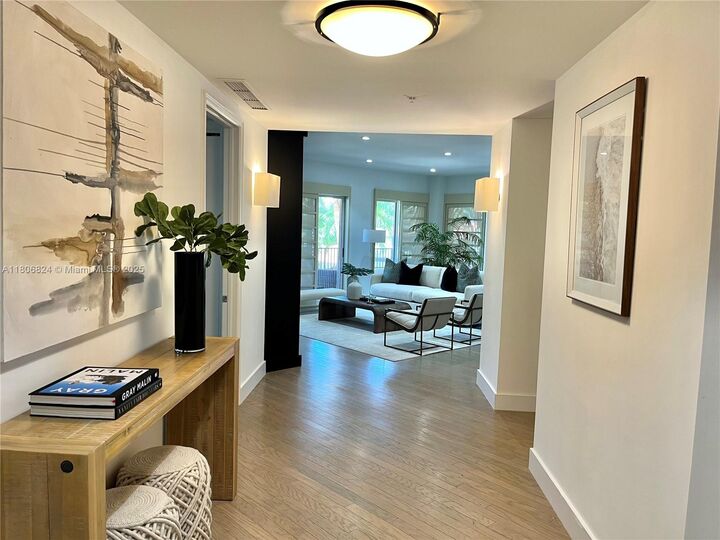 Property Photo: 13637 Deering Bay Dr 231 FL 33158