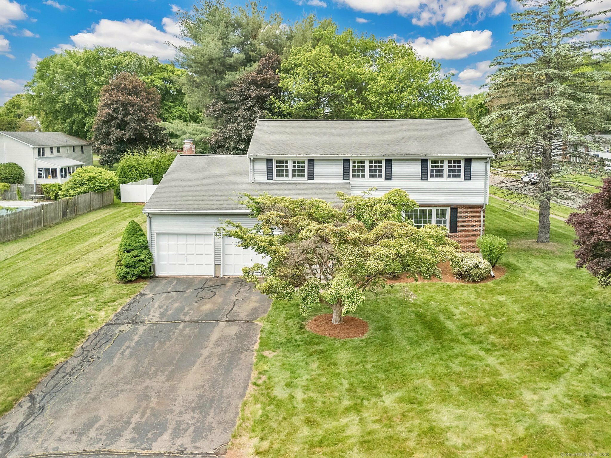 Property Photo: 116 Heywood Drive CT 06033