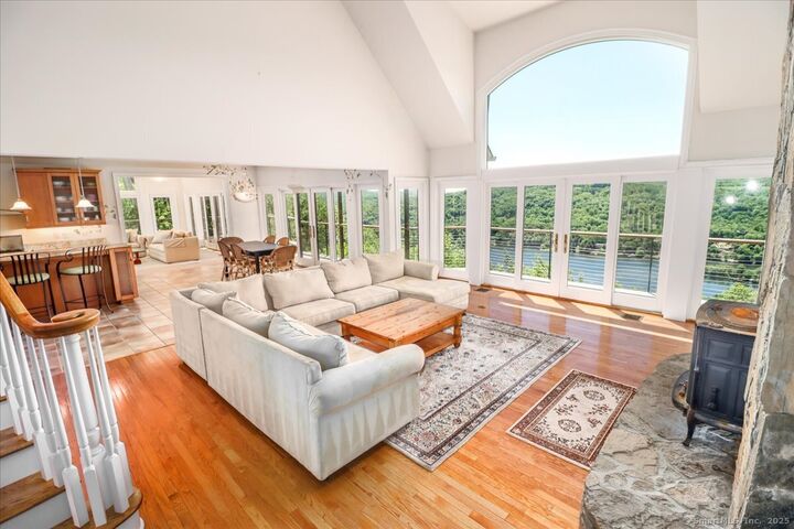 Property Photo:  12 Fox Run  CT 06784 