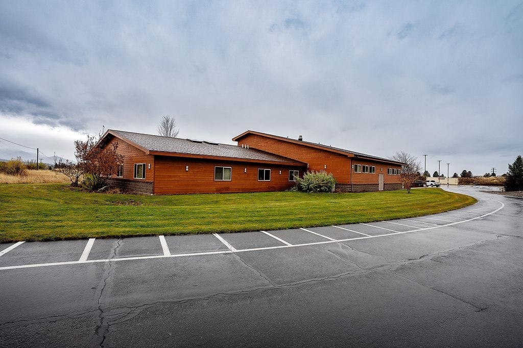 Property Photo: 6701 N Idaho Rd WA 99025