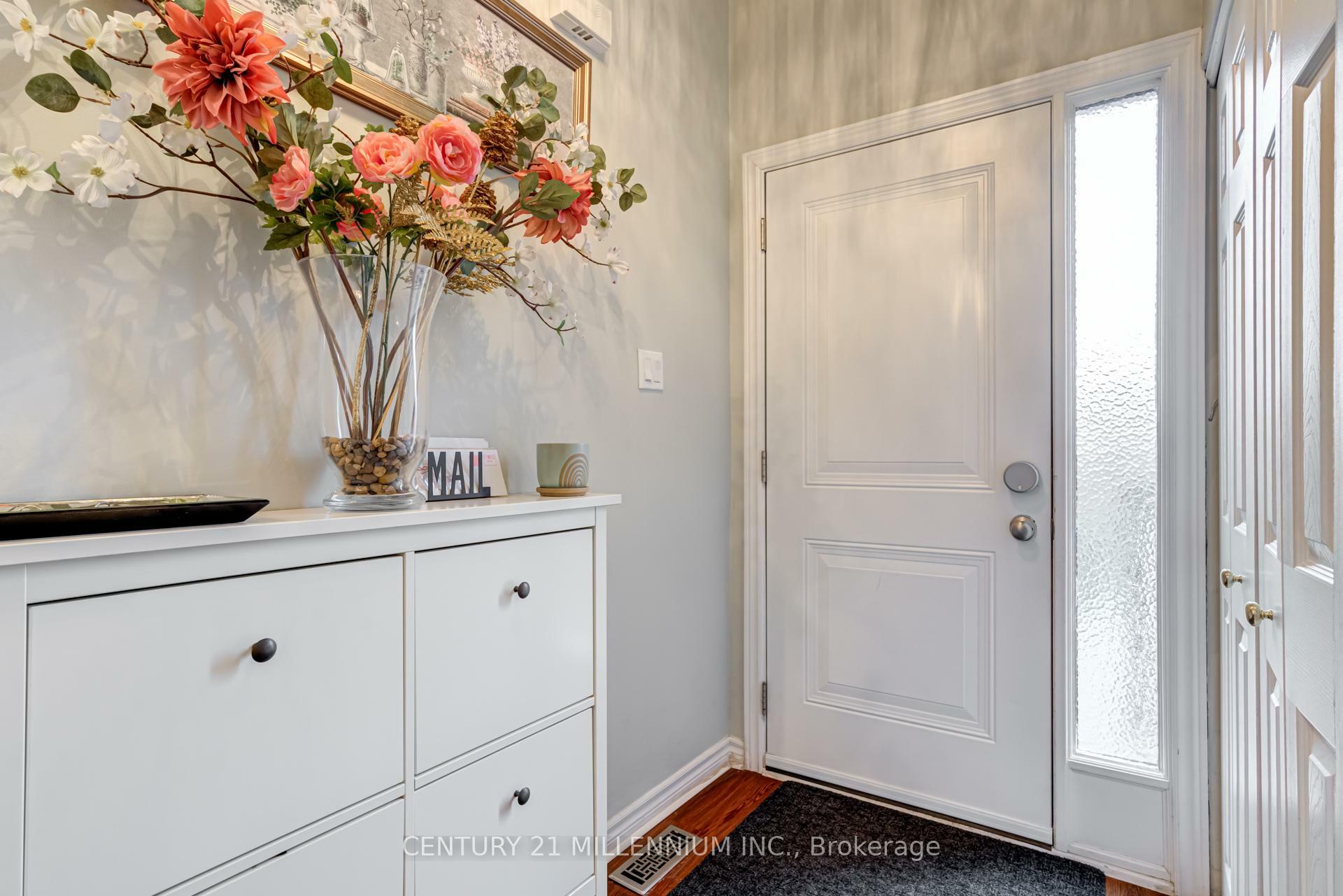 Property Photo: 1536 Sixth Line 4 ON L6H 2P2