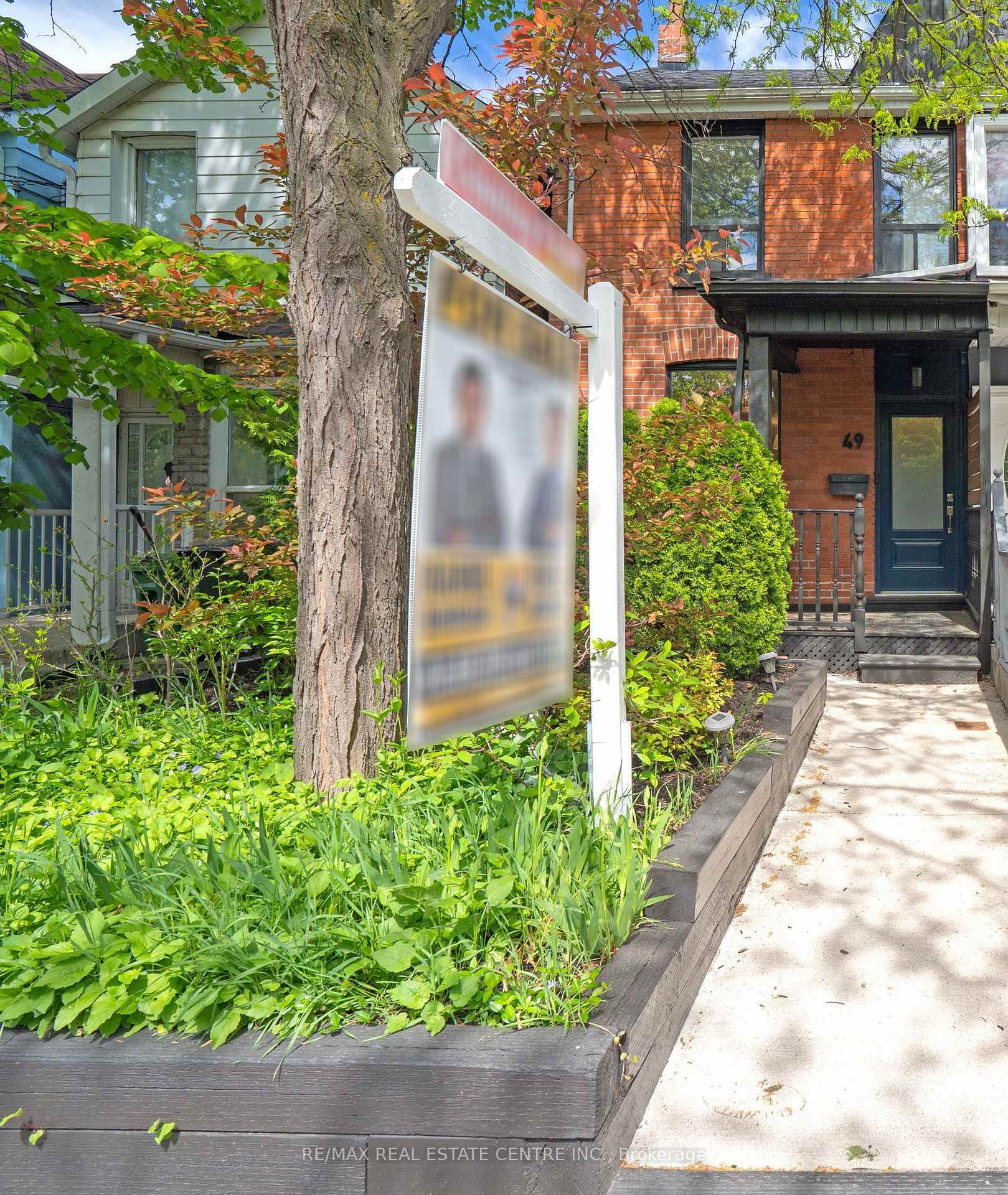 Property Photo: 49 Osler Street ON M6P 4A1