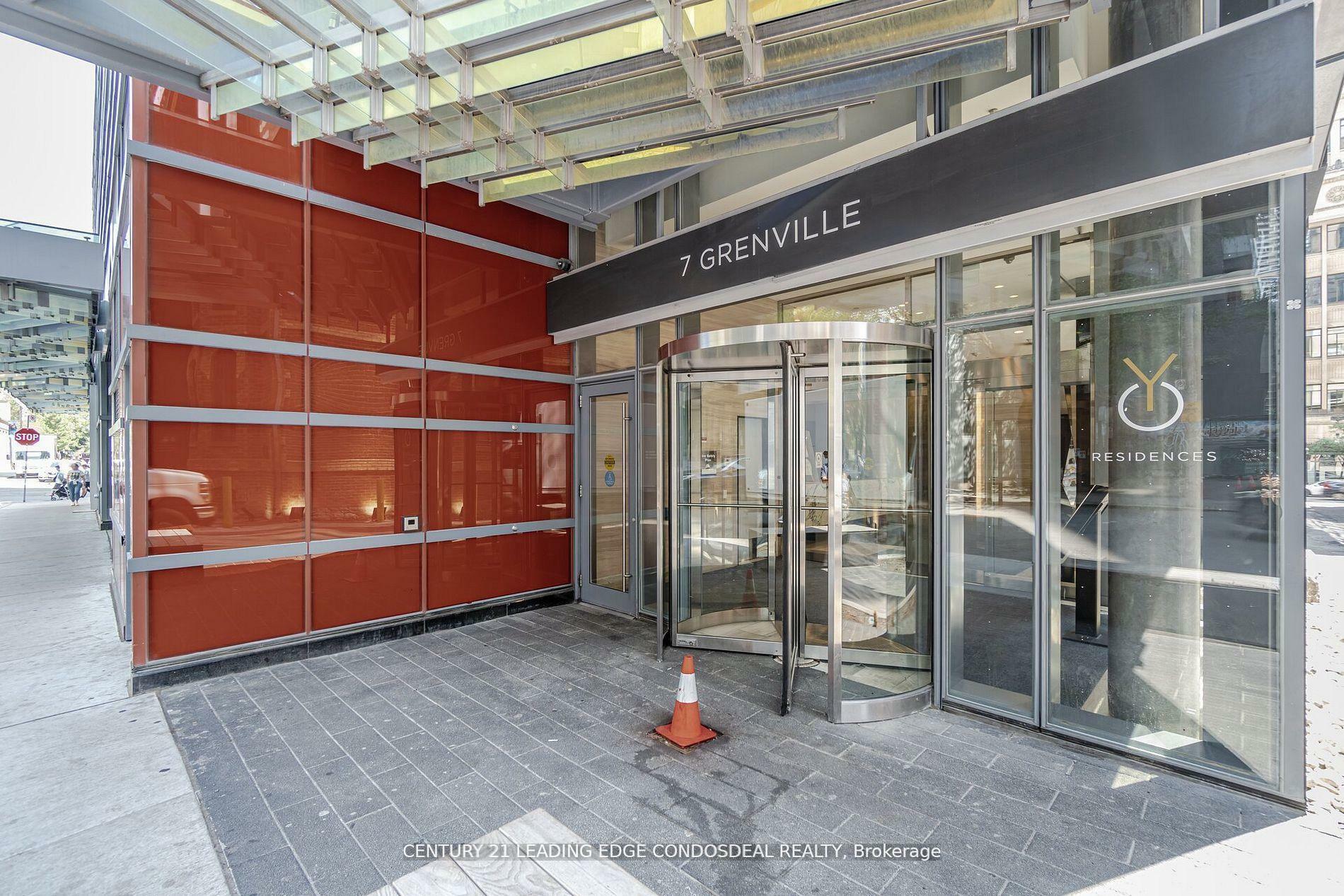 Property Photo: 7 Grenville Street 2707 ON M4Y 0E9
