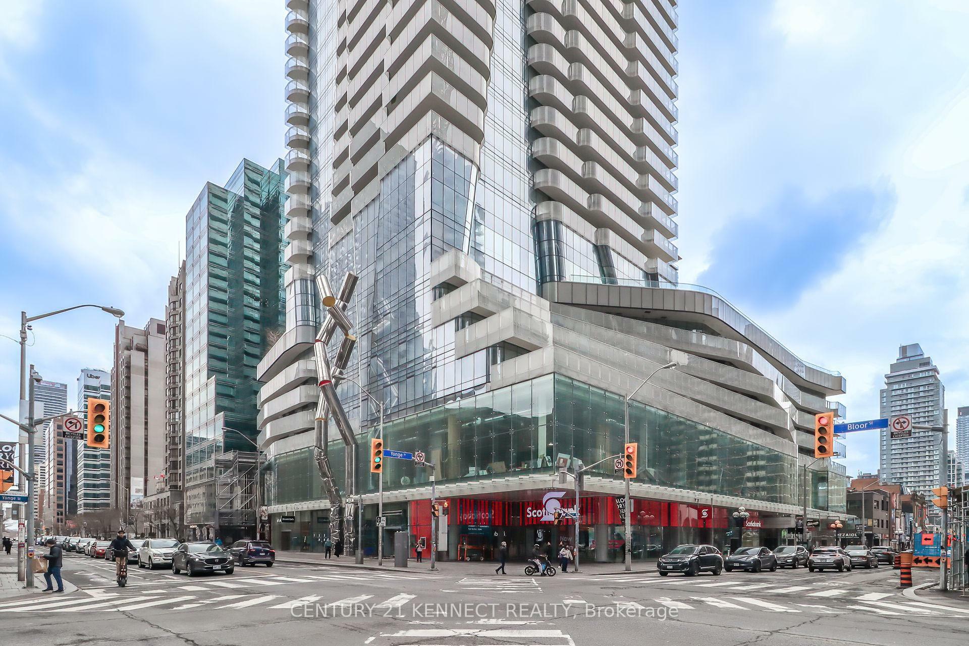 Photo de la propriété: 1 Bloor Street E 526 ON M4W 0A8