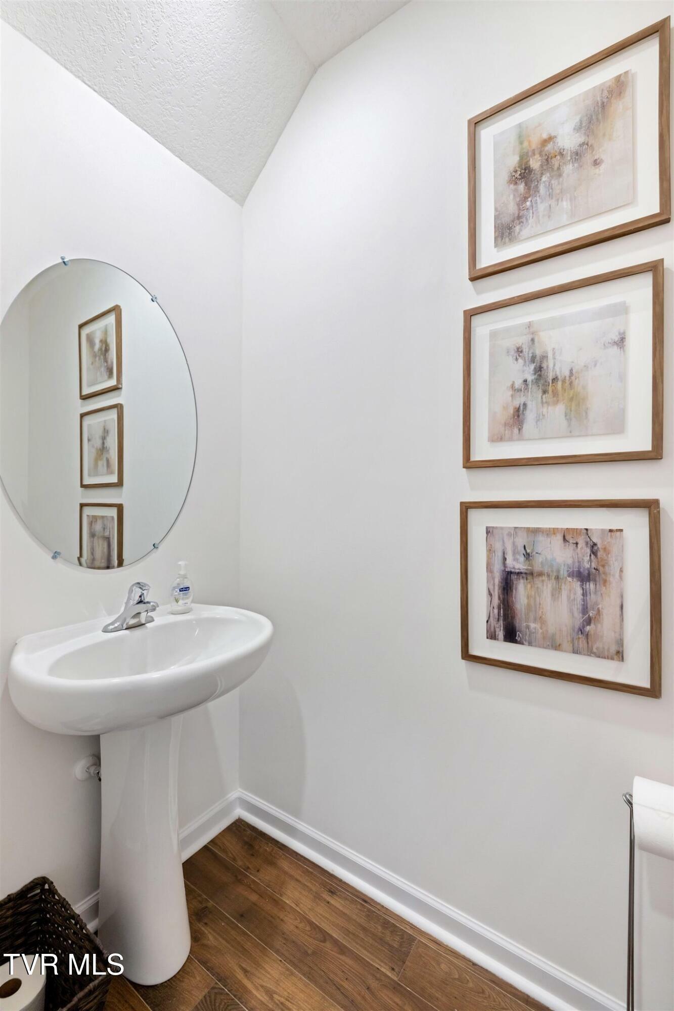 Property Photo:  321 Cookie Loop  TN 37615 