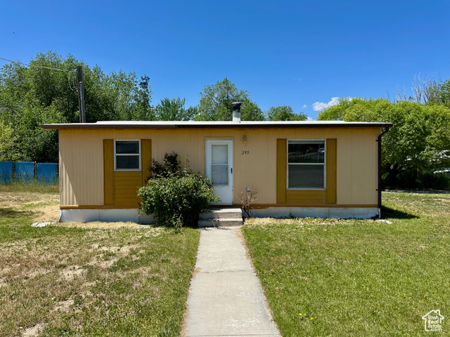 Property Photo:  295 N 400 E  UT 84648 