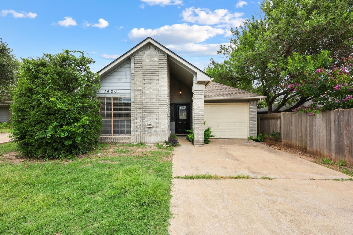 Property Photo: 14203 Anita Marie Lane TX 78728