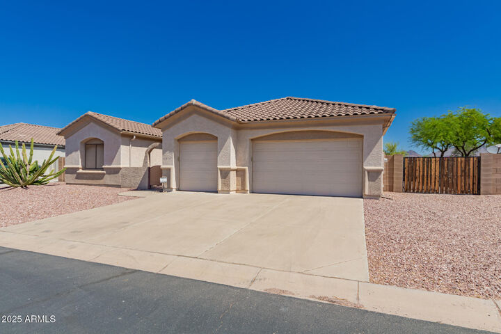 Property Photo:  11312 E Enrose Street  AZ 85207 