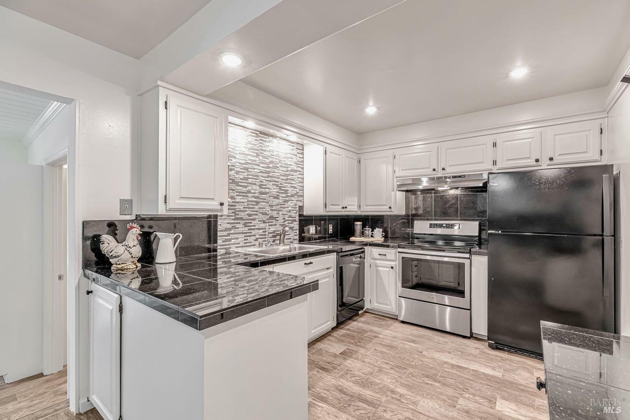 Property Photo: 347 Major Drive CA 95403