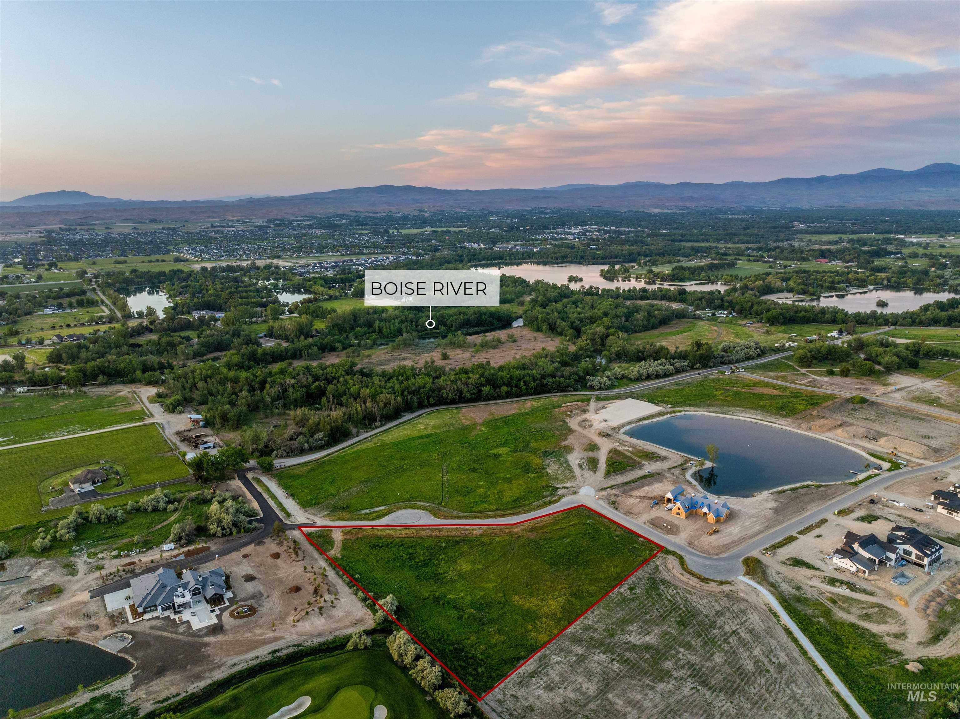 Property Photo: 7797 N Fiddleneck Ln ID 83616-1170