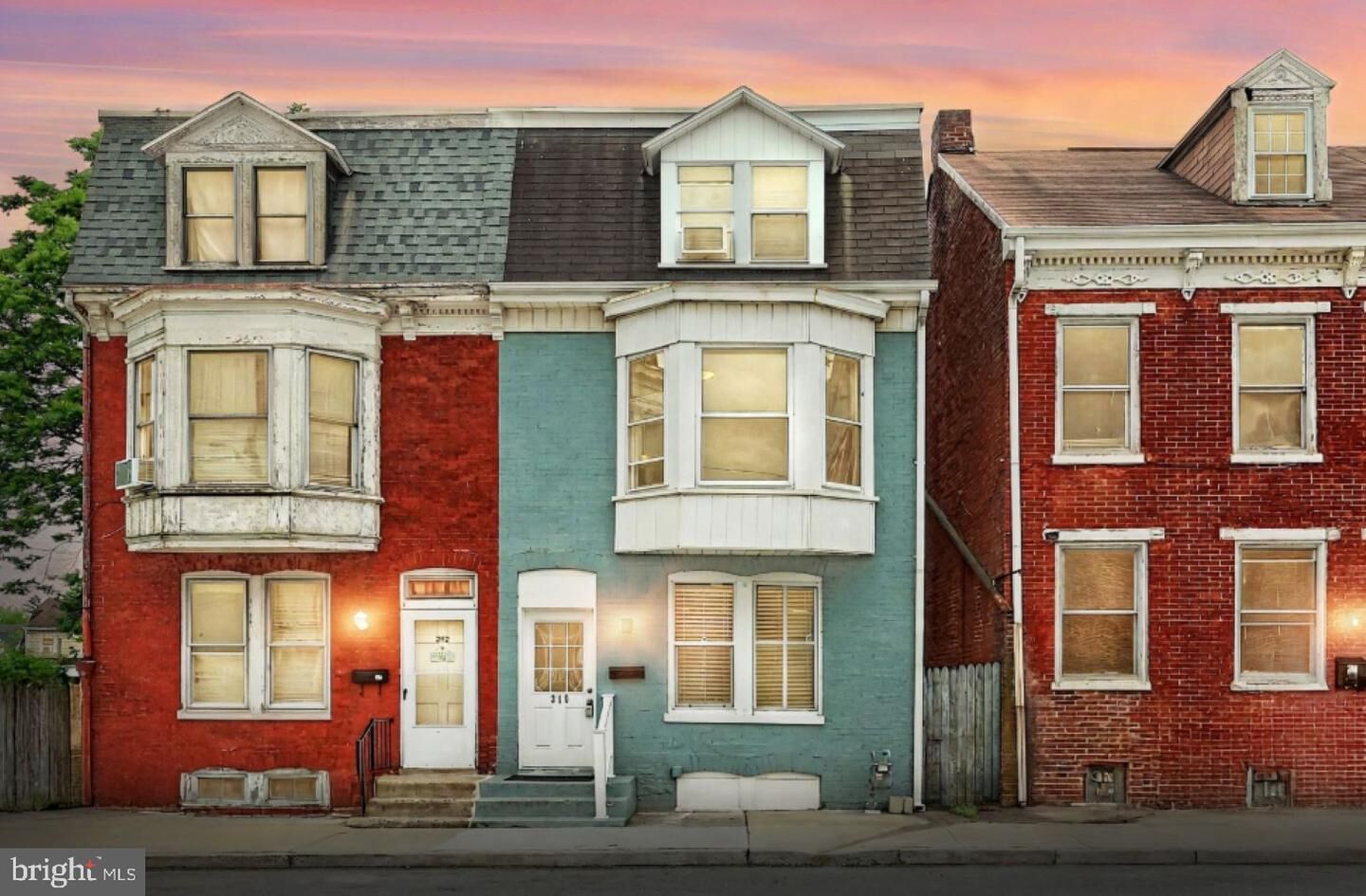 Property Photo:  310 E South Street  PA 17403 