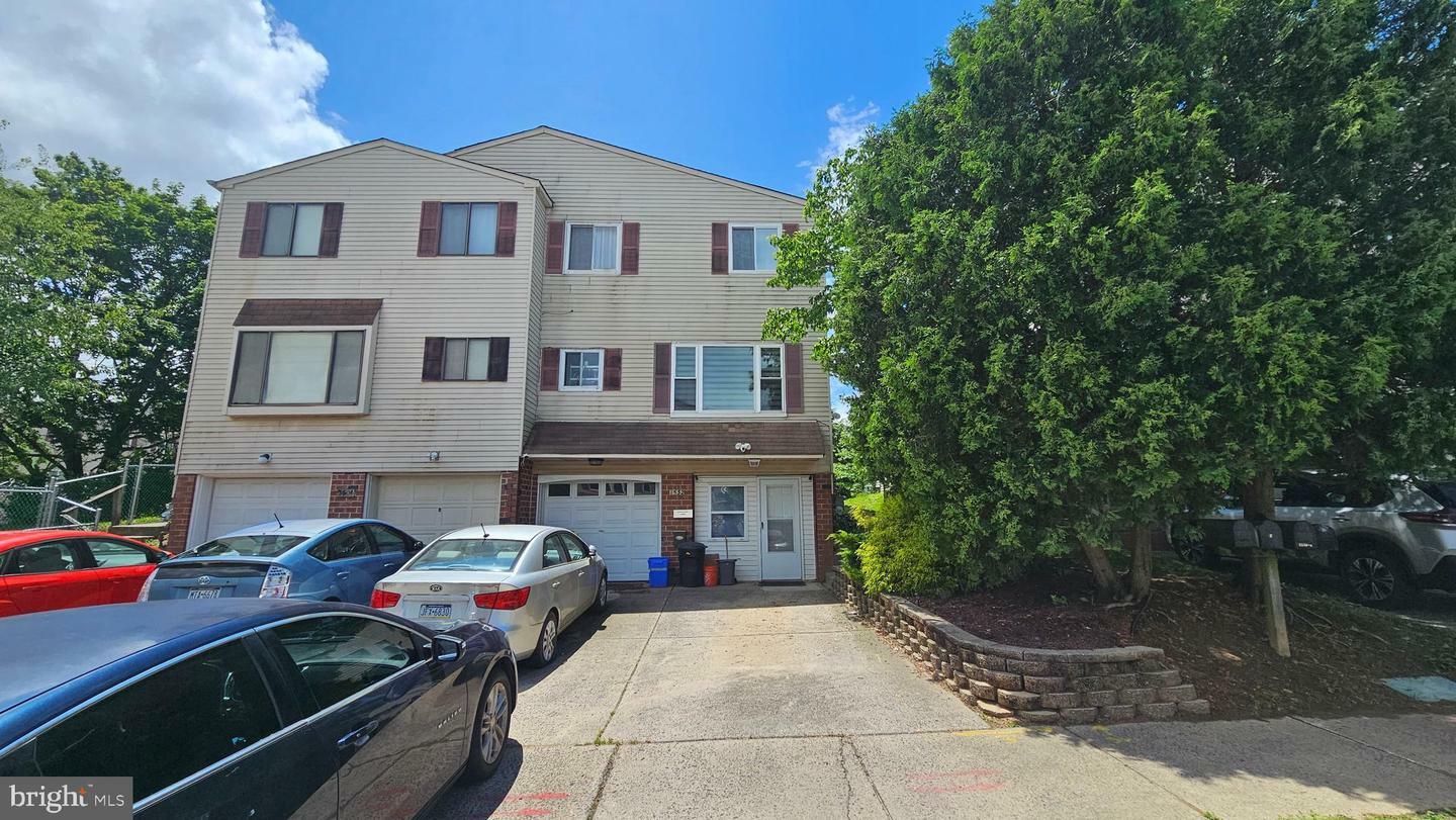 1532 Marcy Place B  Philadelphia PA 19115 photo