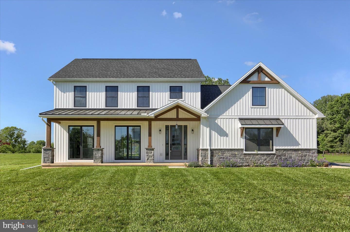 Property Photo: 104 Lightfoot Lane PA 17019