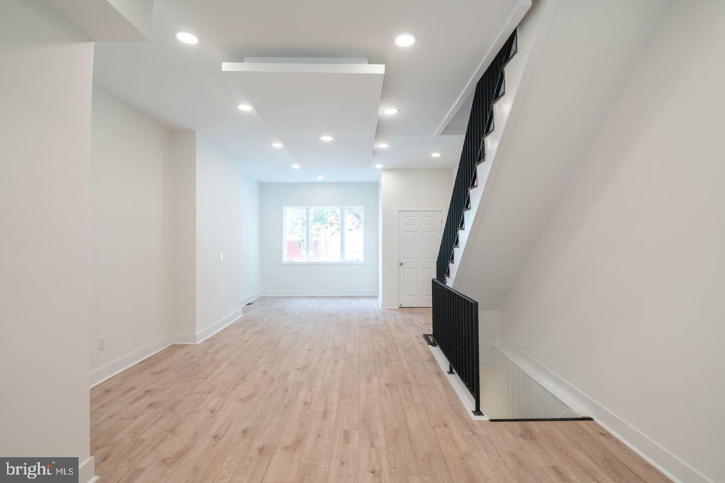 Property Photo: 1606 Wharton Street PA 19146