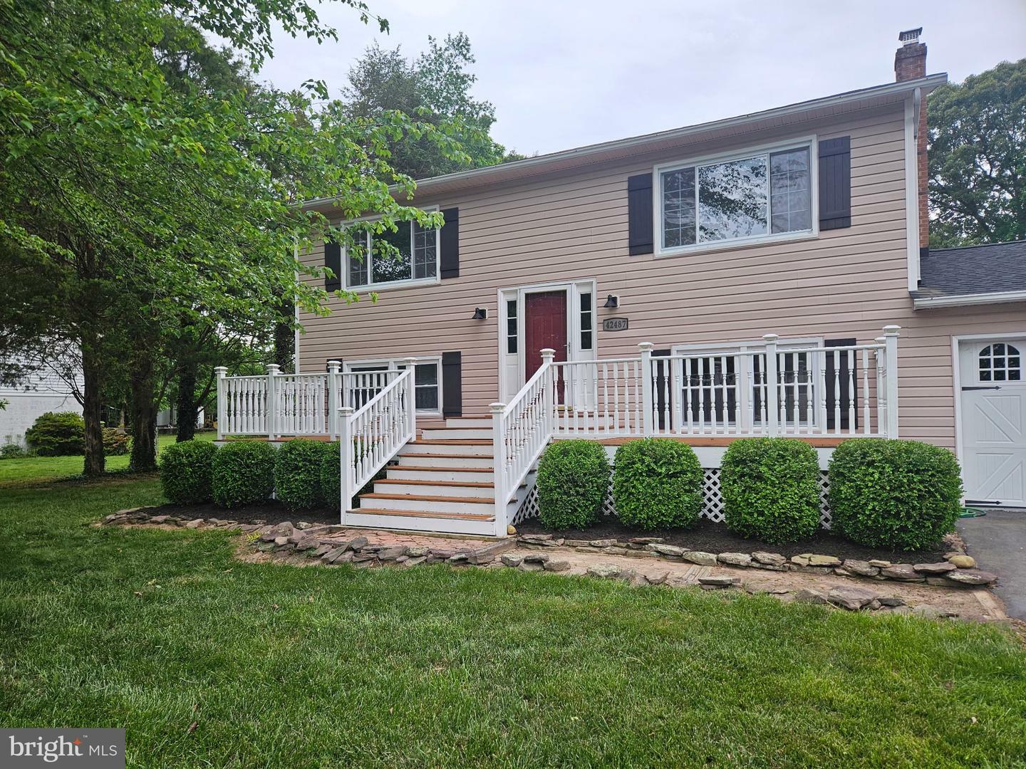 Property Photo: 42487 Anne Court MD 20636