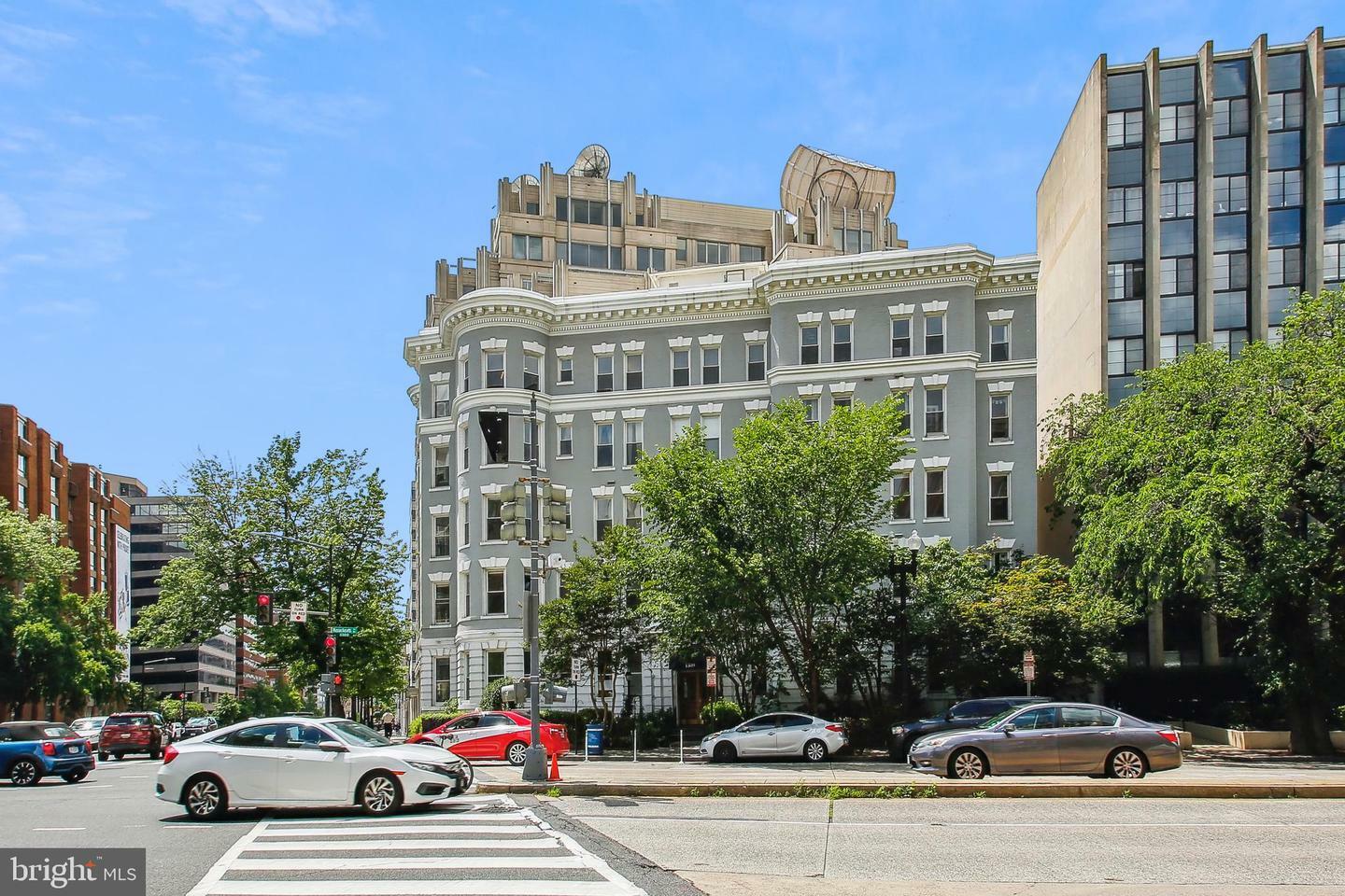 Property Photo: 1300 Massachusetts NW 104 DC 20005