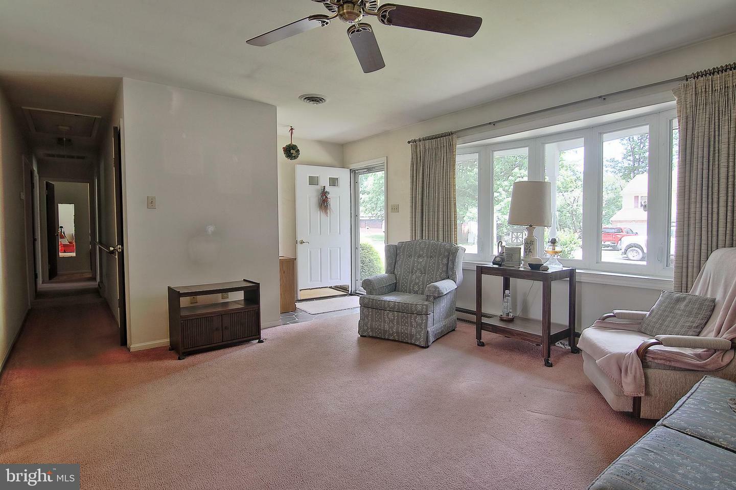 Property Photo: 241 Lilac Lane PA 19518