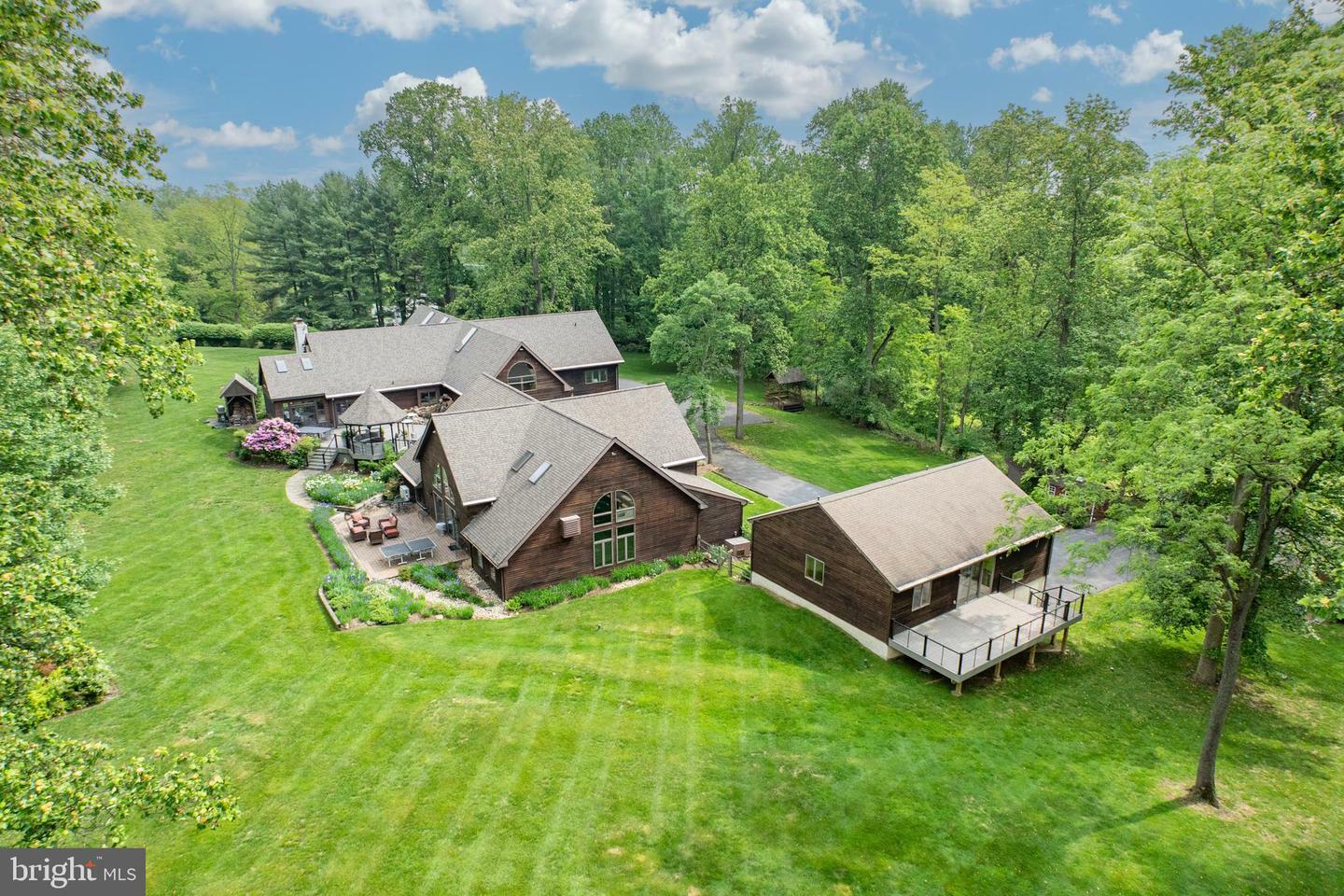 Property Photo: 15 Rooster Hill Road PA 19481