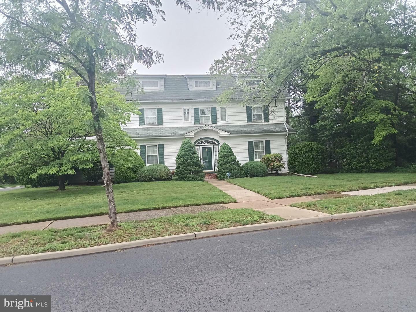 Property Photo:  229 Hickory Lane  NJ 08033 