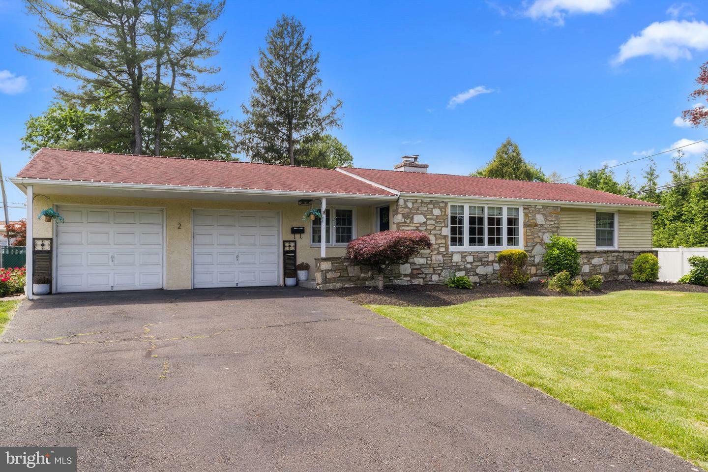 Property Photo: 2 Brook Lane PA 19067