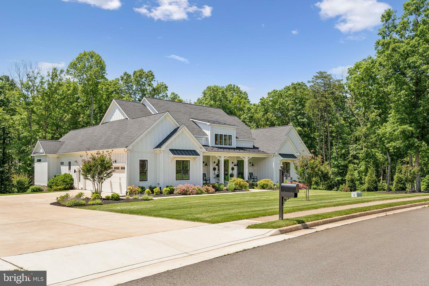 Property Photo: 11206 Preswick Lane VA 22551