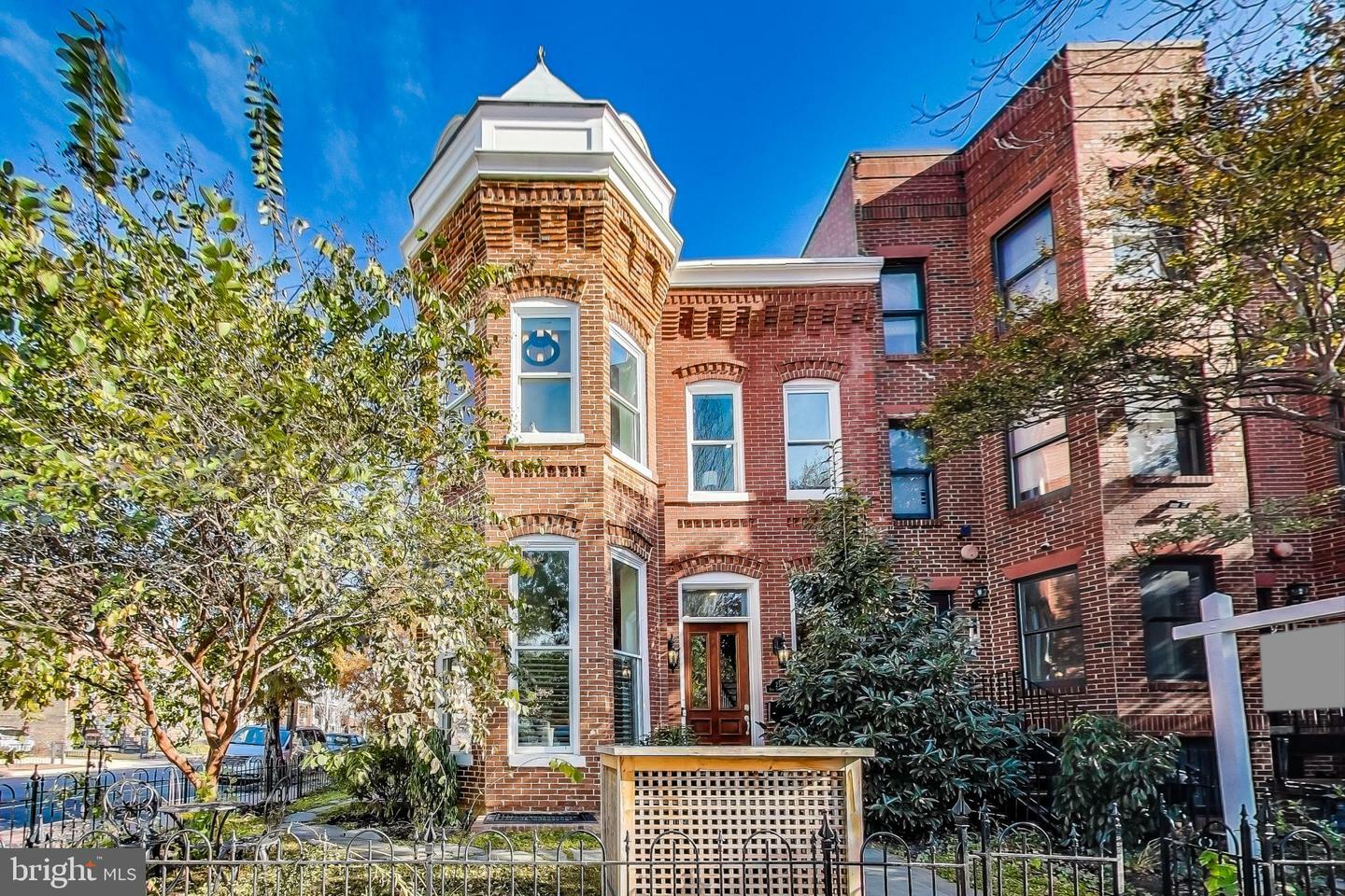 Property Photo: 251 8th Street NE DC 20002