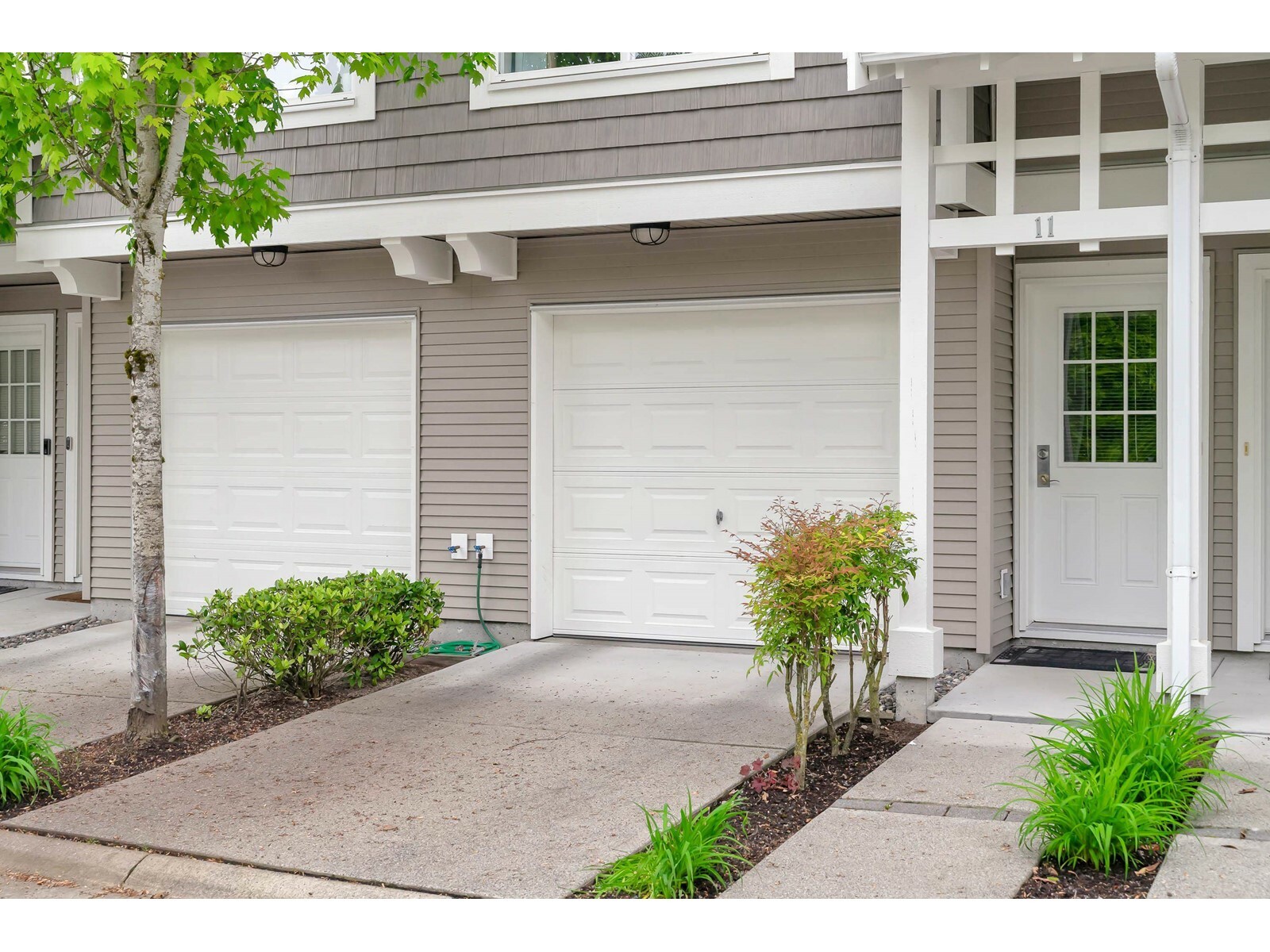 Property Photo: 2729 158 11 BC V3Z 1P4