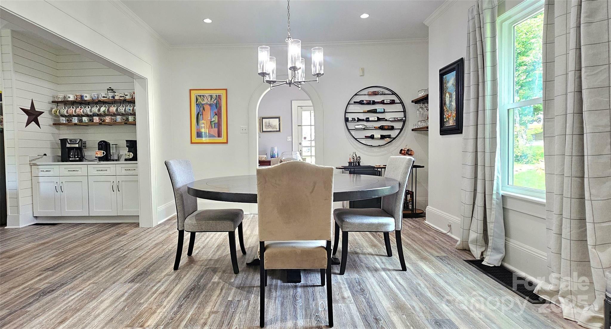 Property Photo: 509 N Oak Street NC 28092