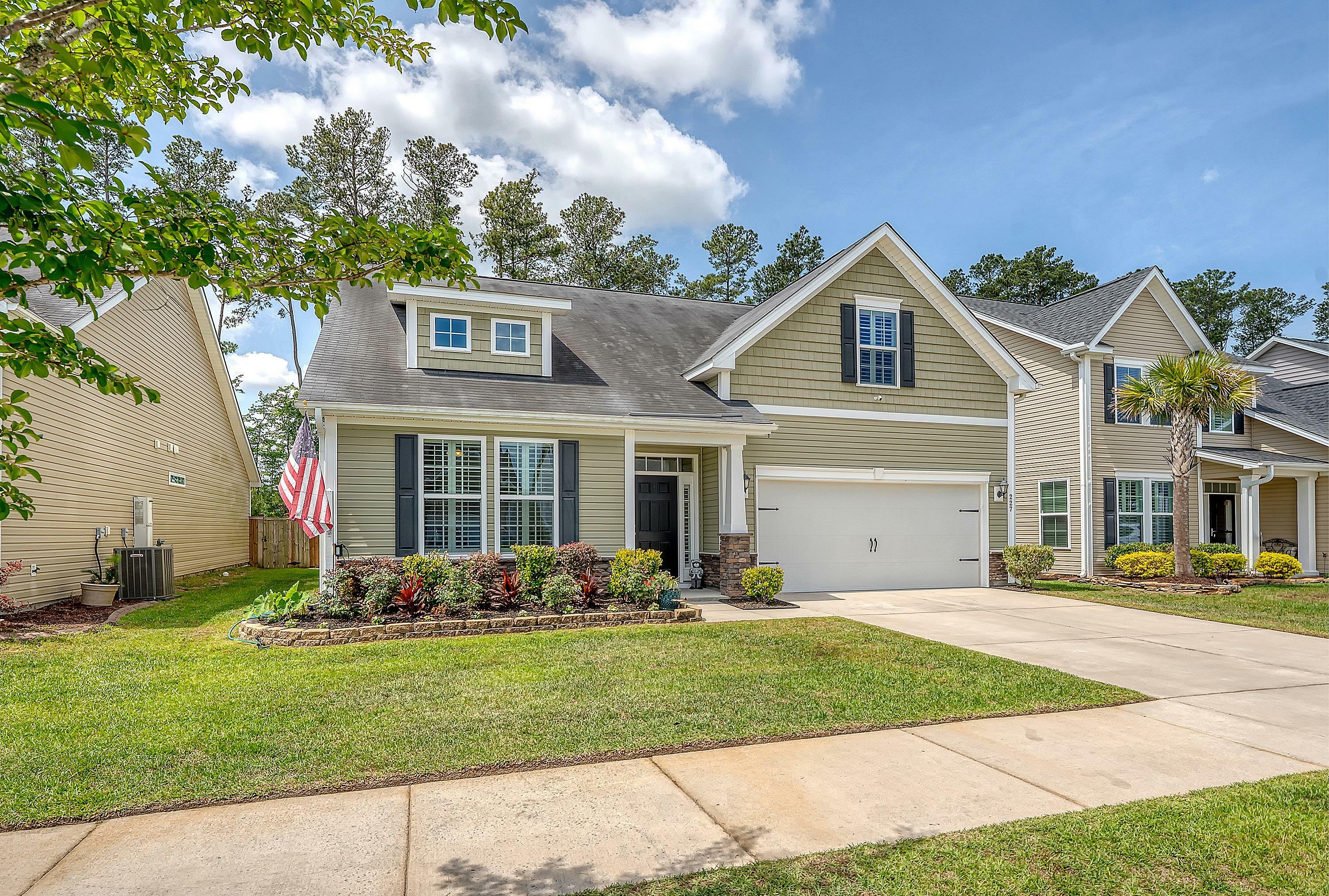 Property Photo: 227 Spectrum Road SC 29486