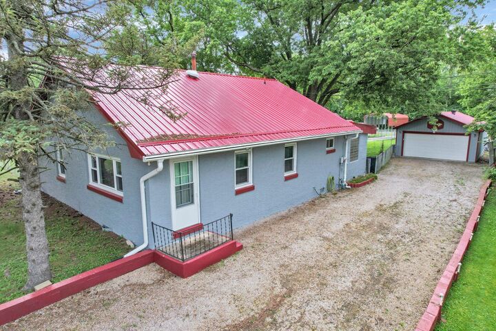 Property Photo:  13424 Ivy NE Road  OH 43076 