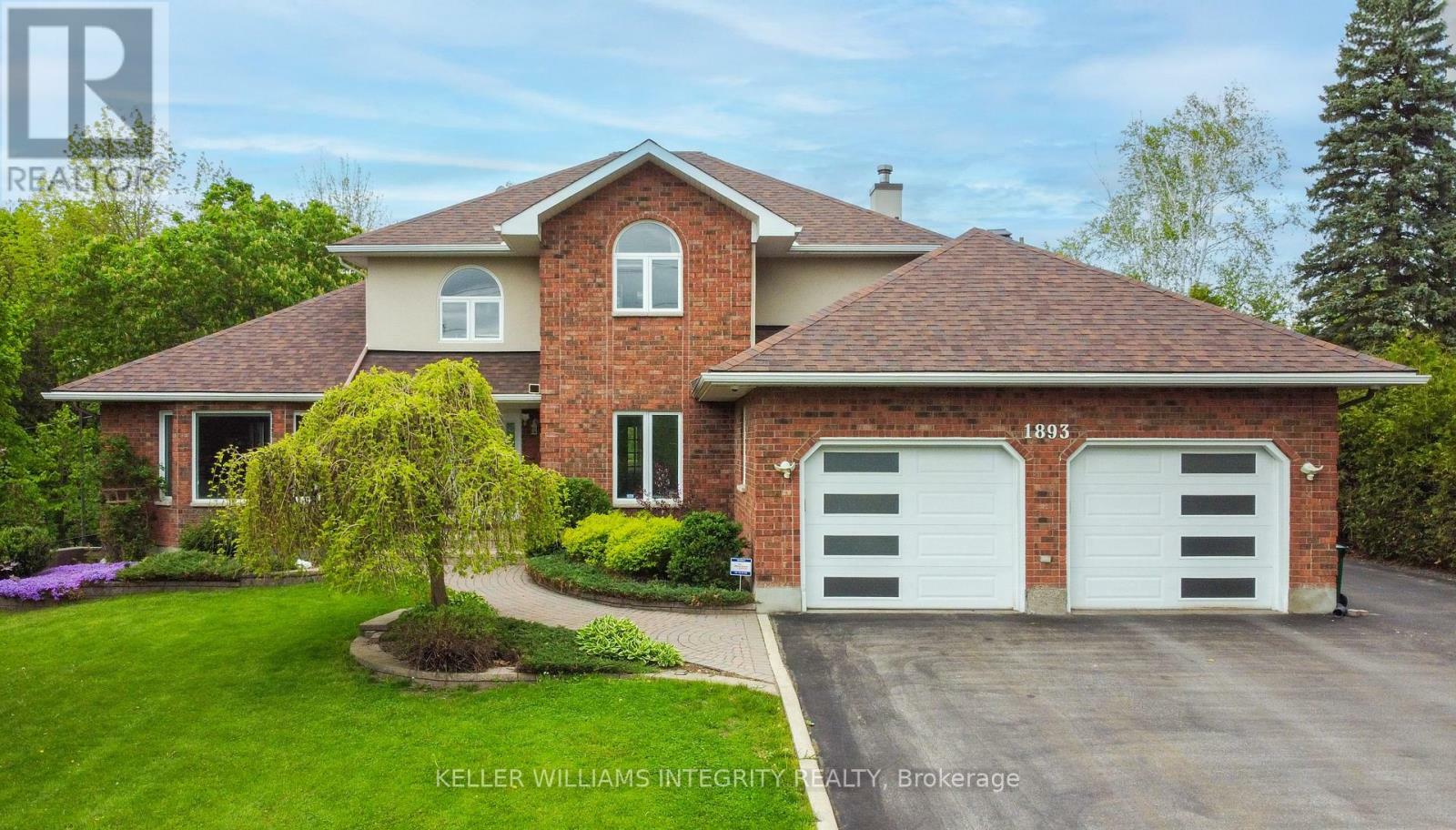Property Photo: 1893 Rideau Road ON K1X 1E1