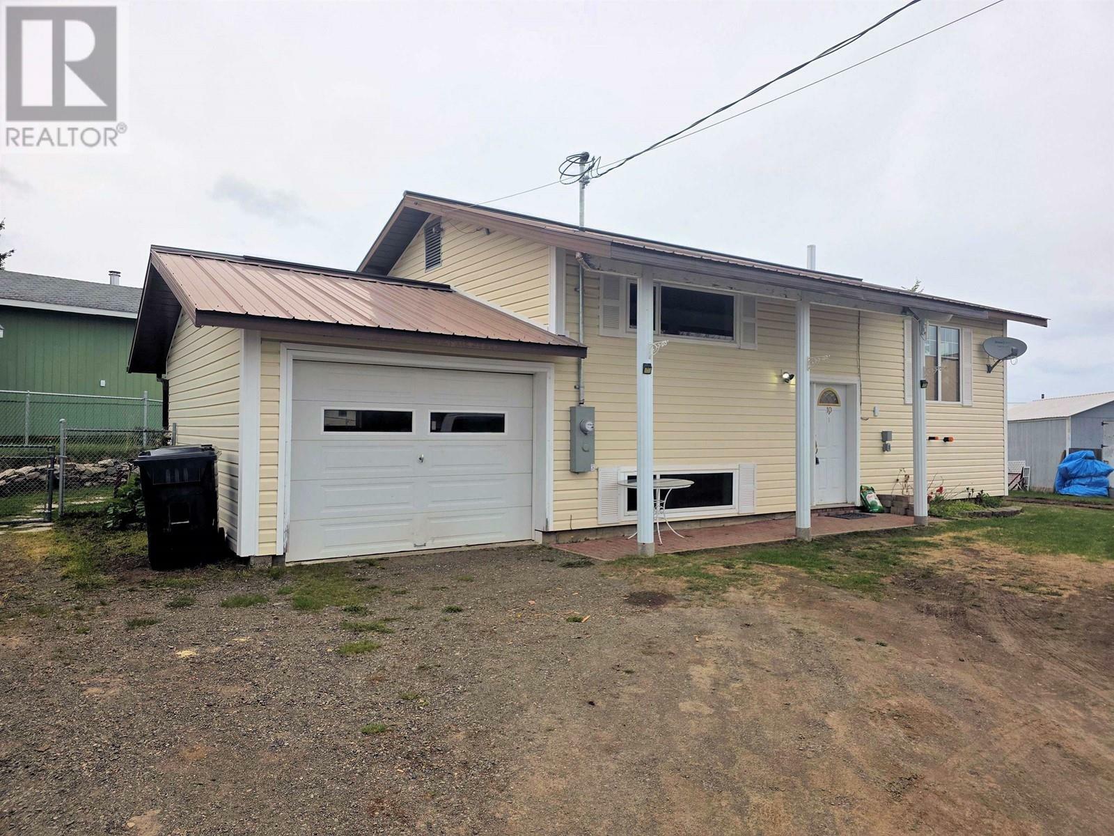 Property Photo: 10 McDonald Avenue BC V0J 1W0