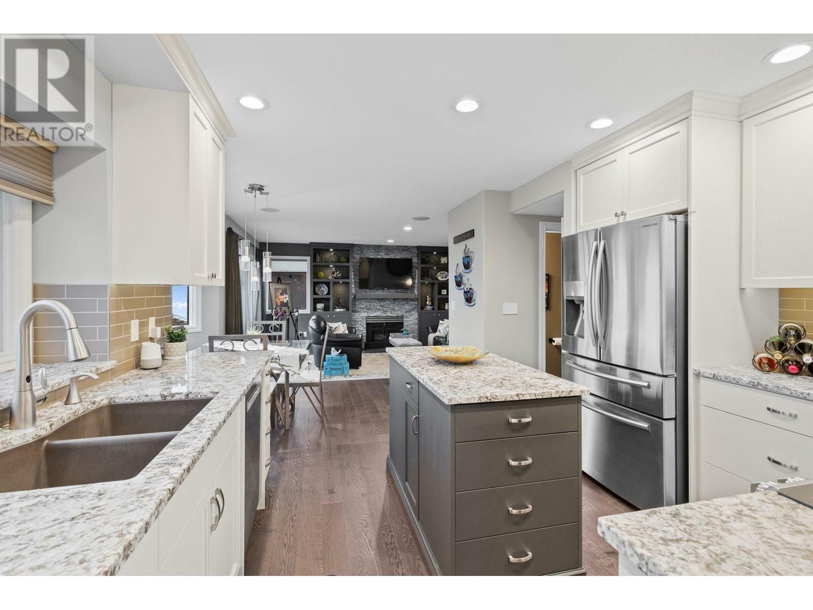 Property Photo: 1929 Bayview Court BC V1Z 3L8