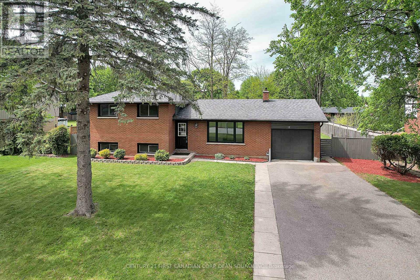 12 Field Road  London South (South V) ON N6P 1C5 photo