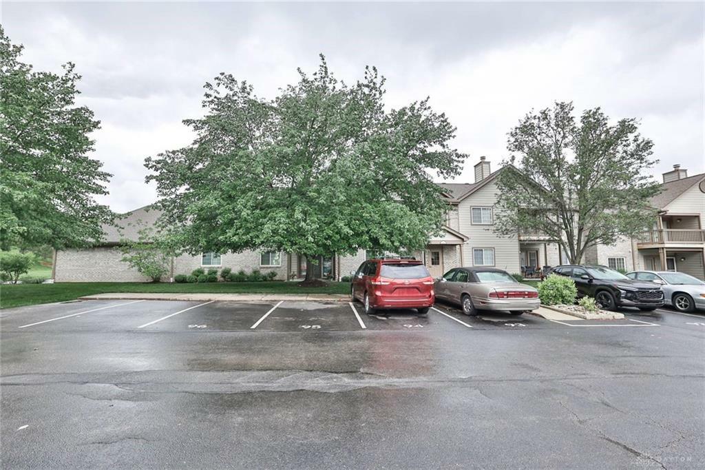 Property Photo: 1690 Piper Lane 206 OH 45440