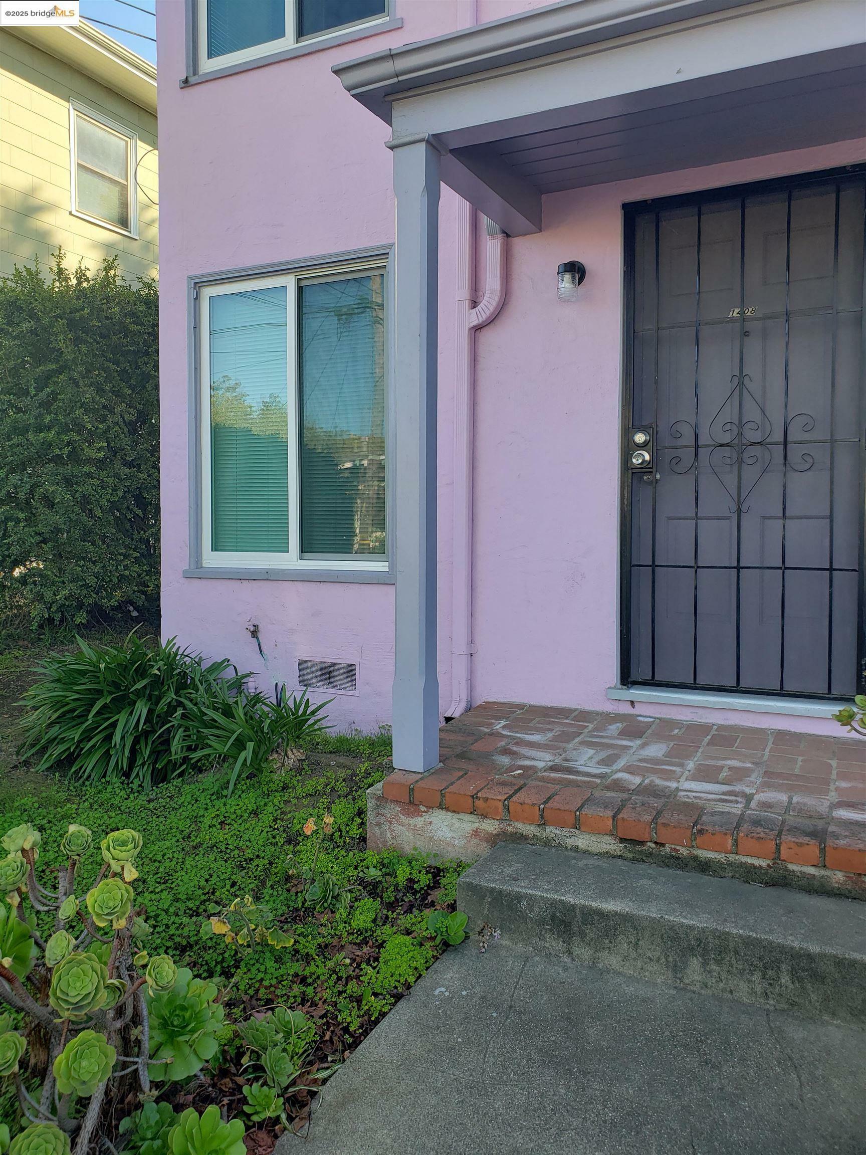 Property Photo: 1408 Berkeley Way CA 94702