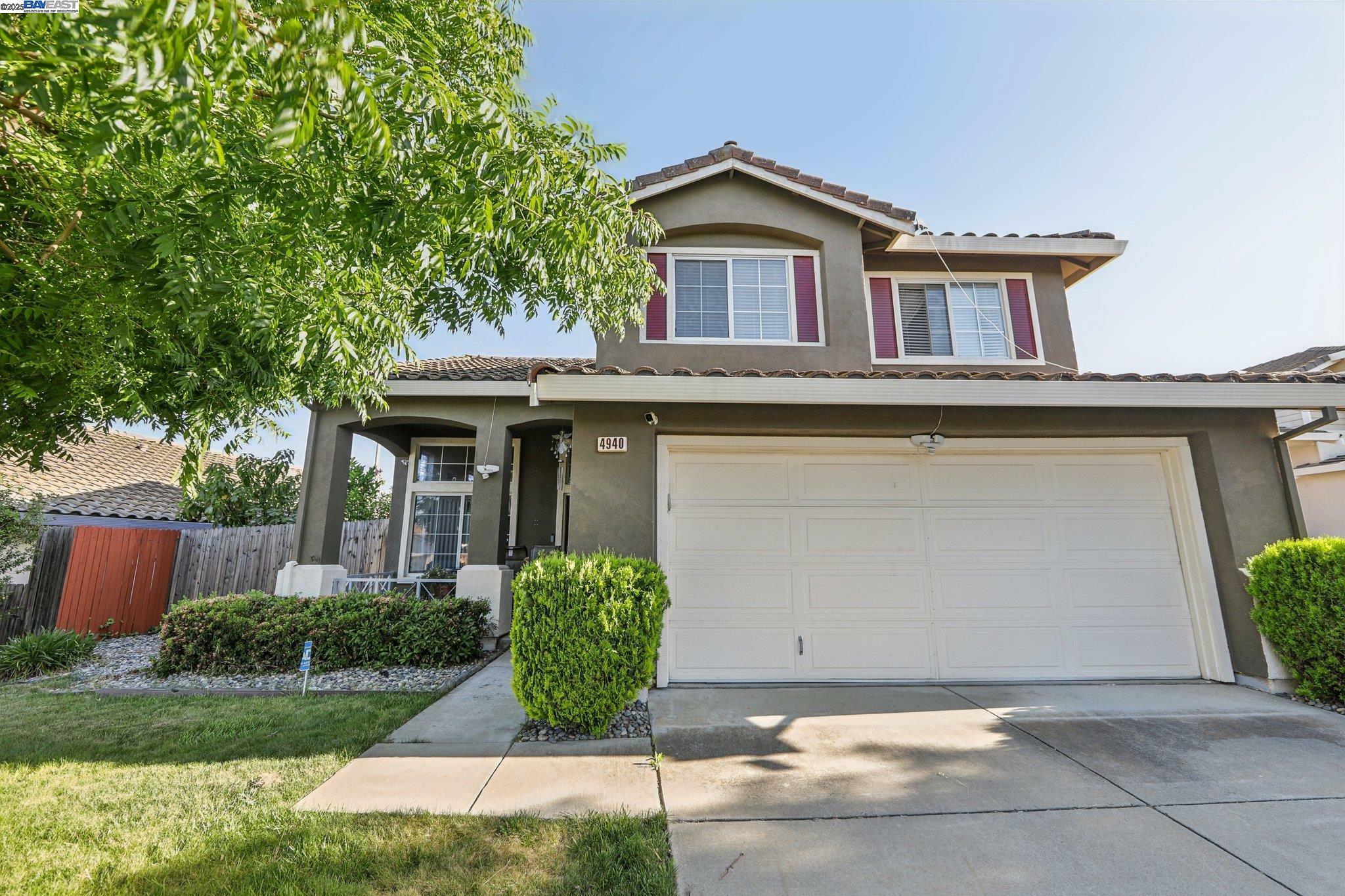Property Photo: 4940 Chaps Ct CA 94531