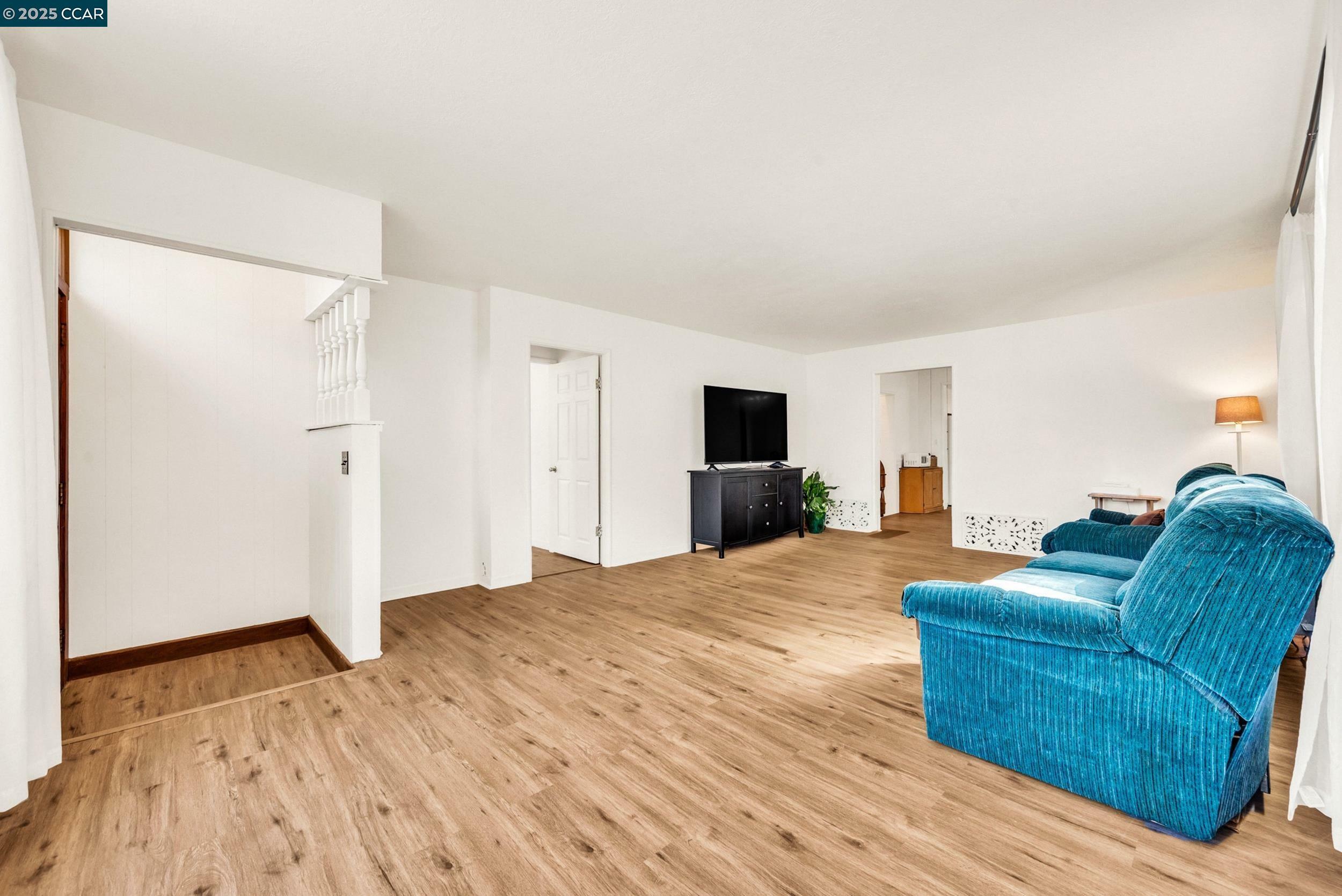 Property Photo: 367 Rose Avenue CA 94566