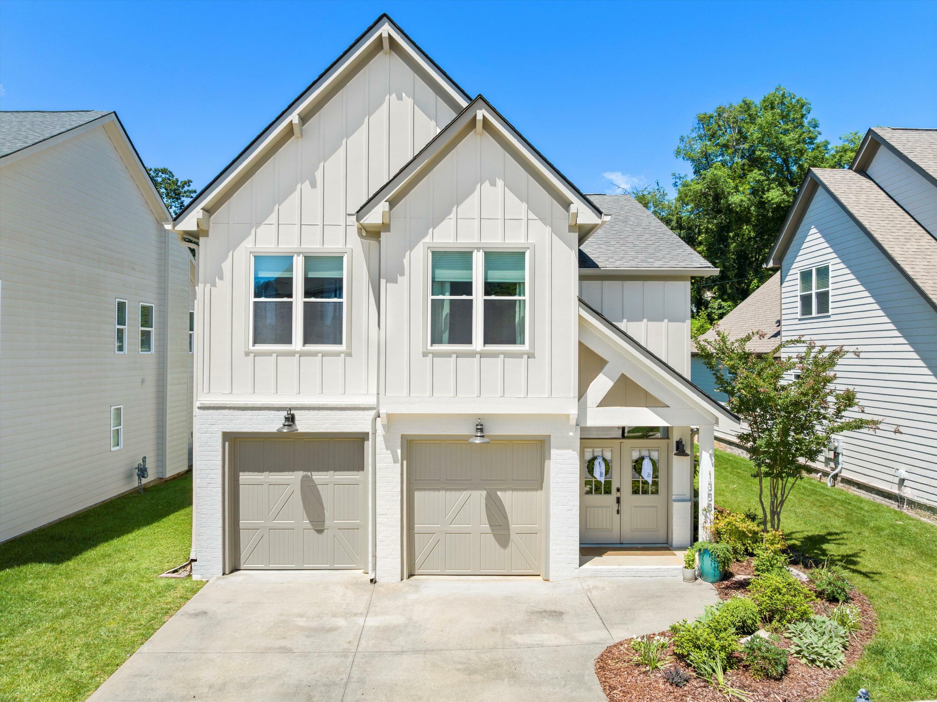 Property Photo:  1355 Carrington Way  TN 37405 